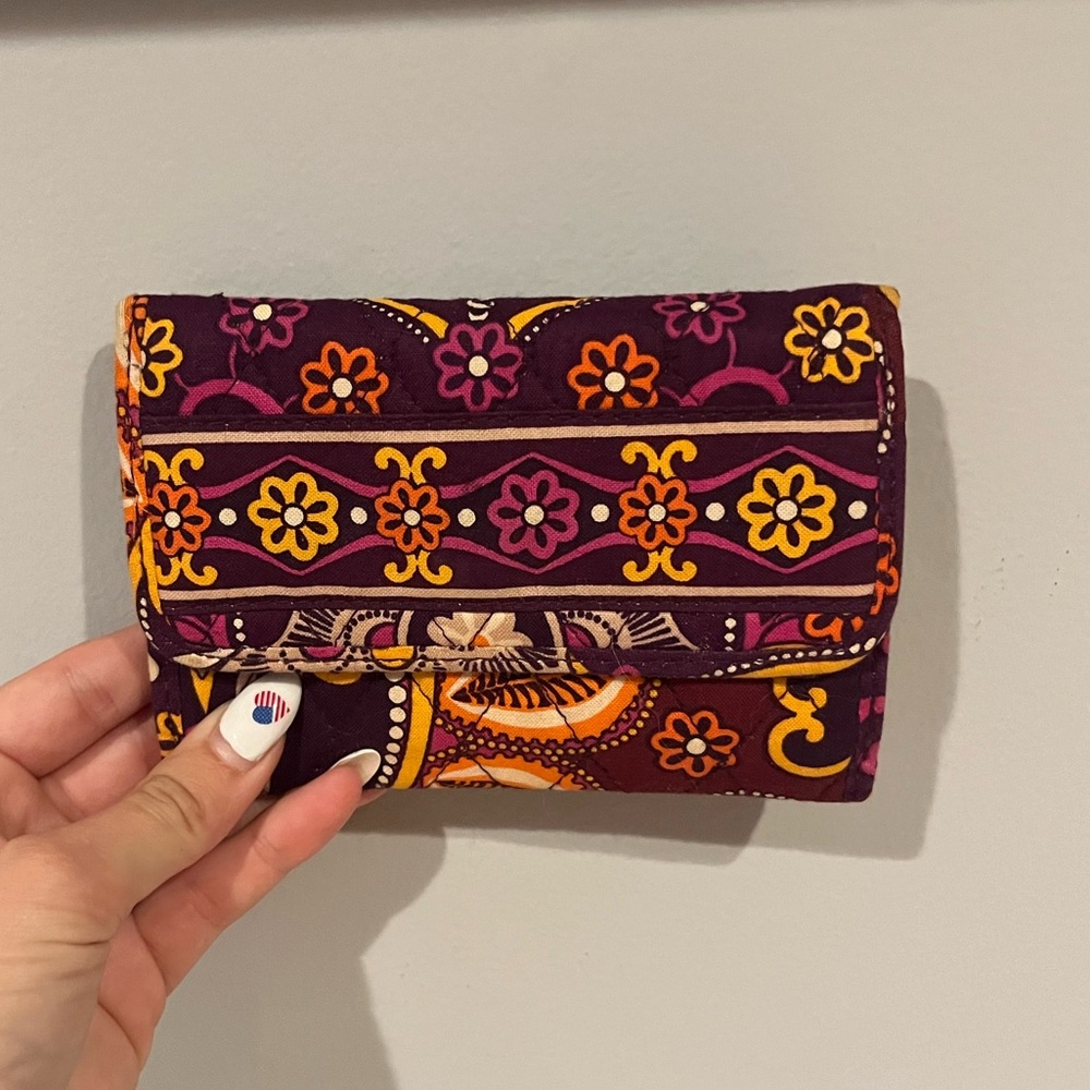 VERA BRADLEY wallet colorful NWOT